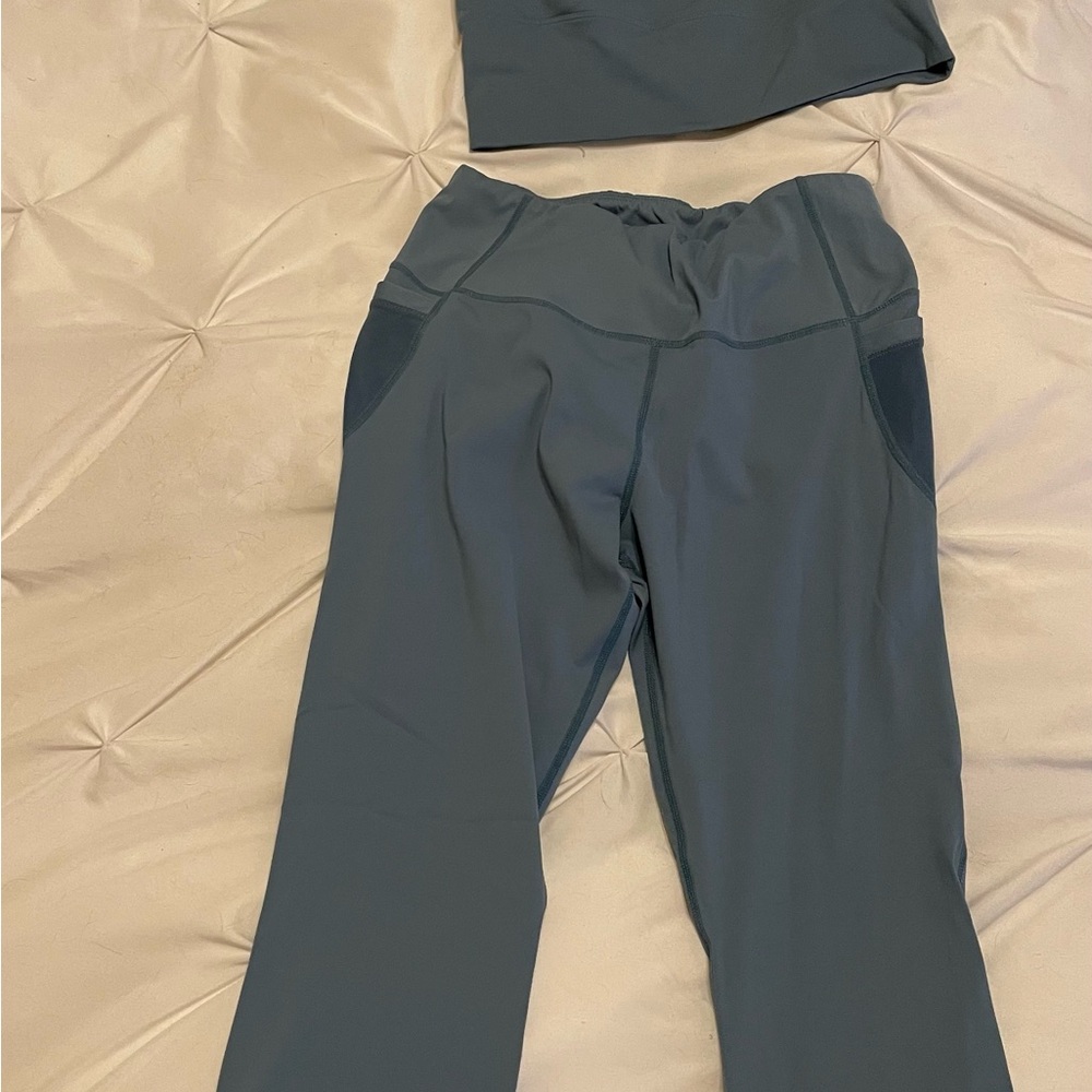 Women's Blue Grey Workout Outfit